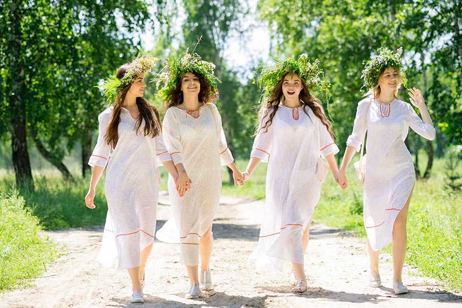 Slavic girls in Hanoi