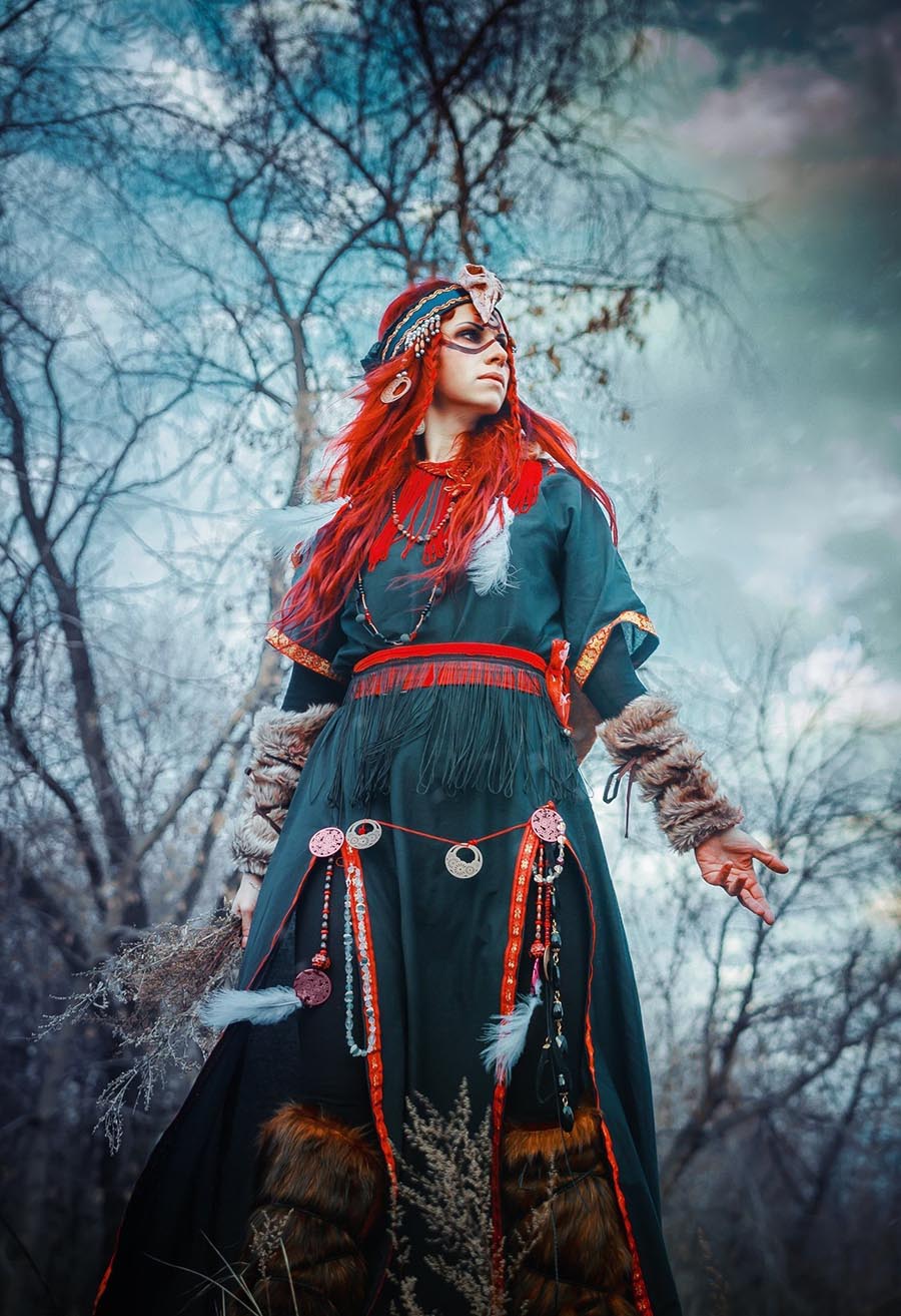 Girls in Slavic costumes underwear in Hanoi